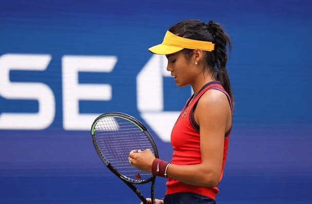 的表现并非 的表现并非