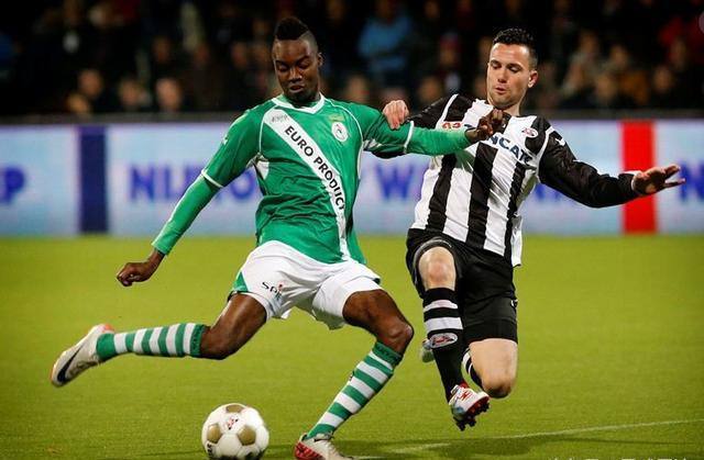 们在战术执 们在战术执